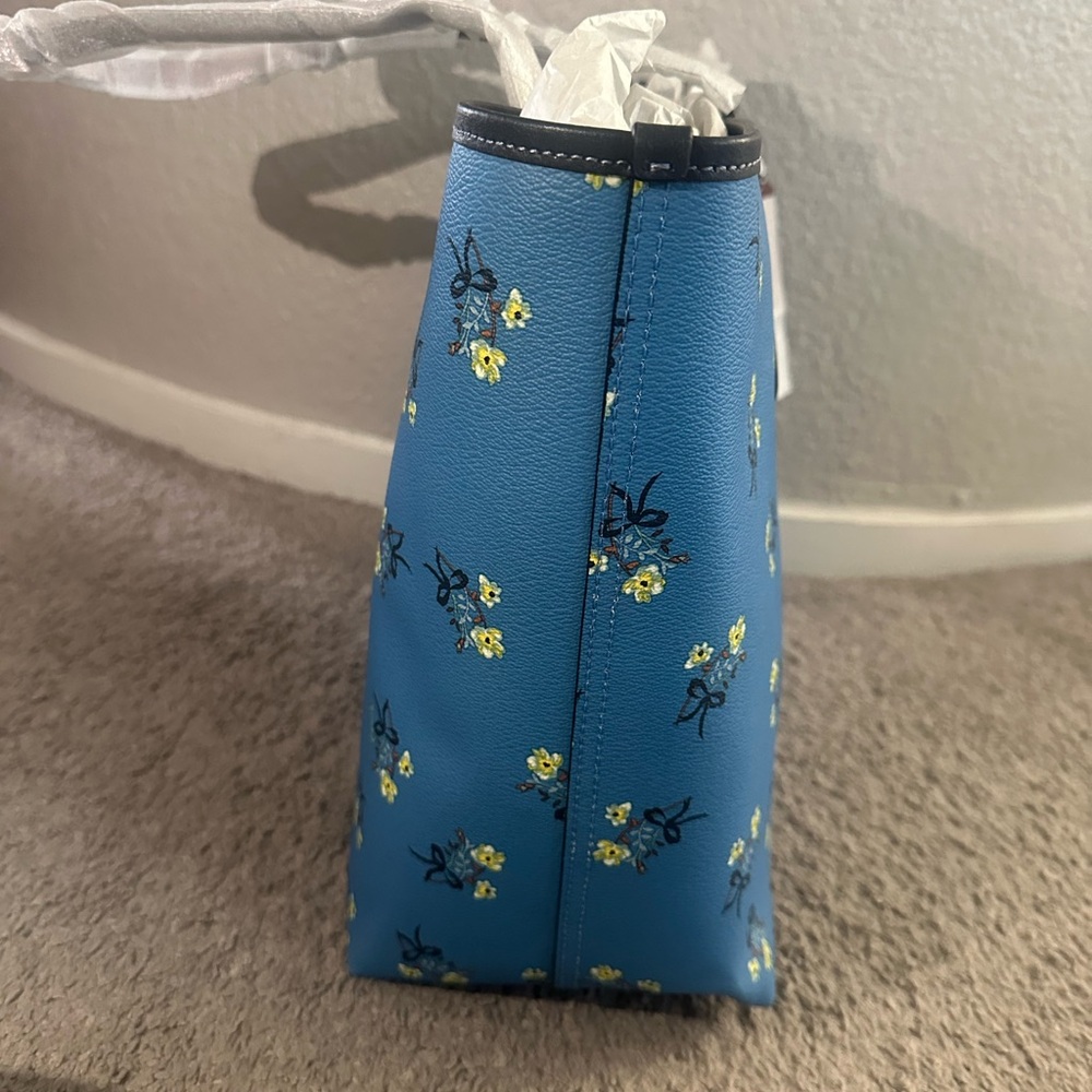 Coach Blue Floral Tote Bag - Picture 7 of 12